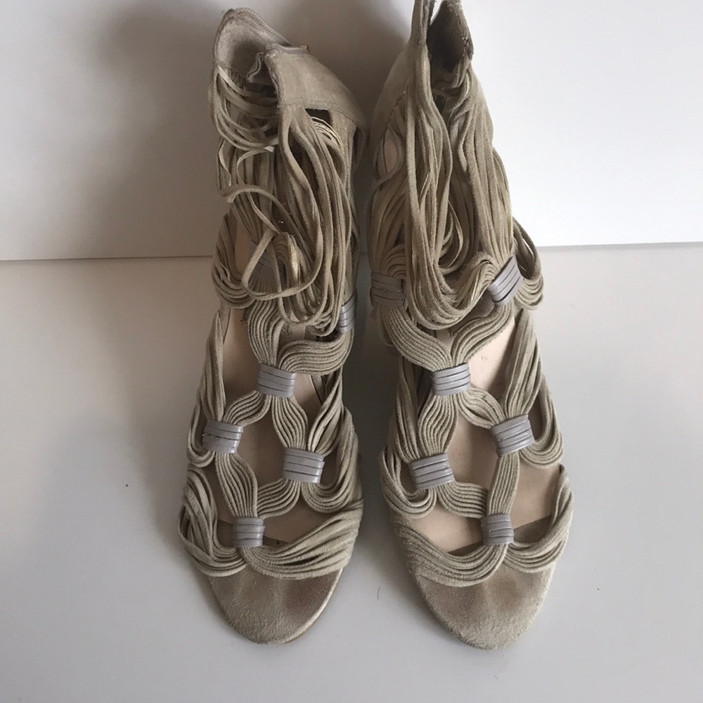 Boutique 9 Cream Wedge Espadrille Sandals Size 8
